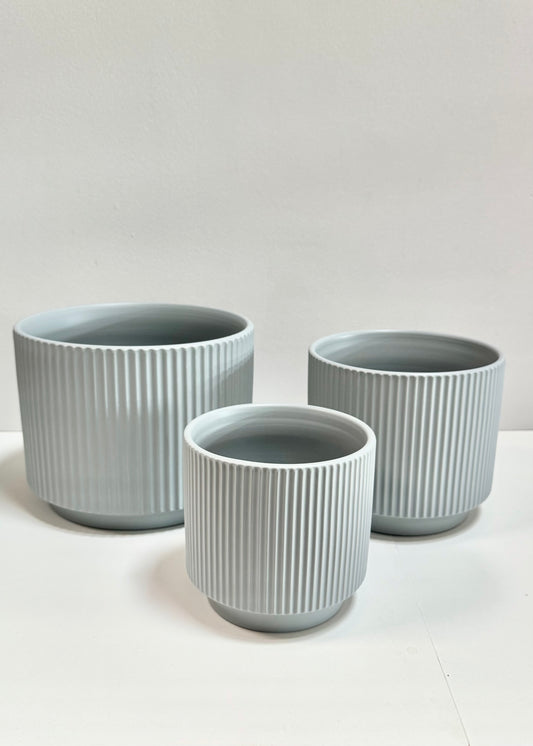 Macetero Acanalado gris